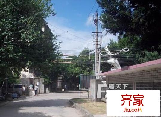 登云新村