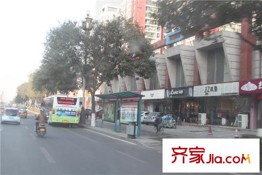 中環(huán)廣場周邊配套-底商