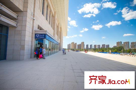 平方米陽新城附近的唐山北站