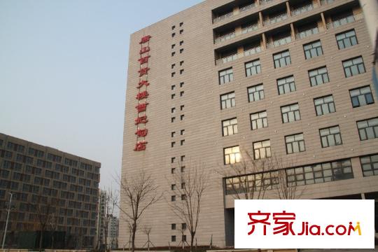 麗馨園附近百貨大樓
