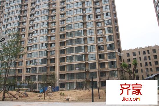 萬(wàn)都國(guó)際4號(hào)樓外觀實(shí)景（2014-06-19）