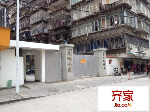 靈響小區(qū)外景圖 