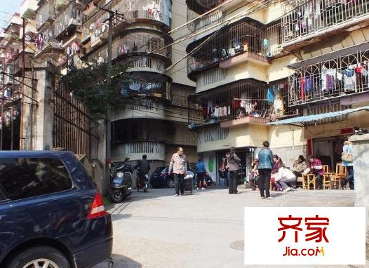 臺(tái)后新村外景圖 