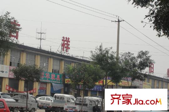 鳳城盛世南行500米的吉祥舊貨市場