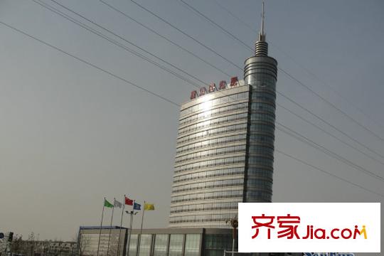 四季嘉園西側唐山港大廈