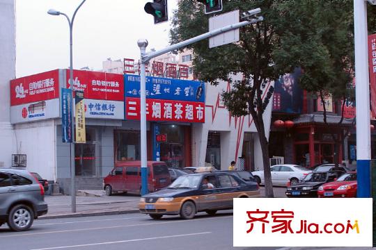 富強城周邊配套華嚴路市場