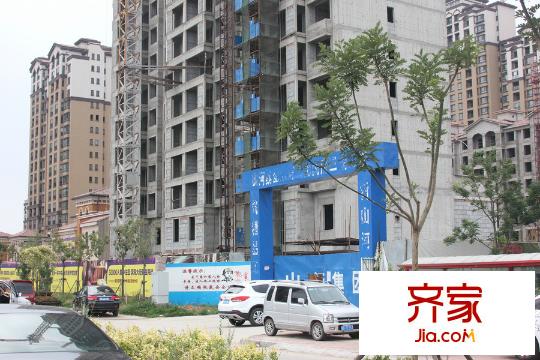 香醍溪岸三期工程進(jìn)展圖（2015-07-21）