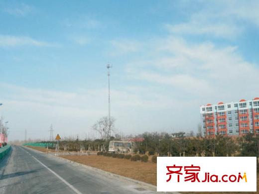 港東銘郡項(xiàng)目周邊景觀大道
