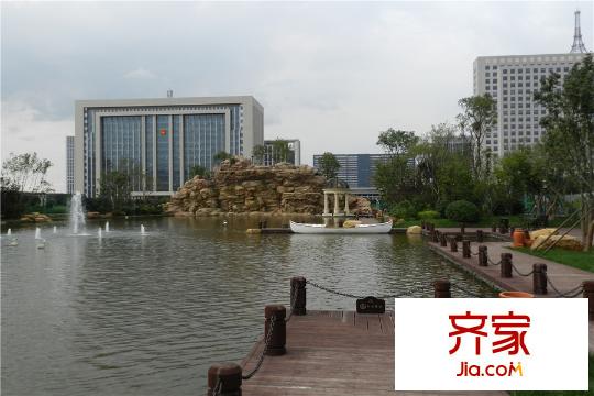 天山熙湖示范區(qū)景觀湖（2015-09-10）