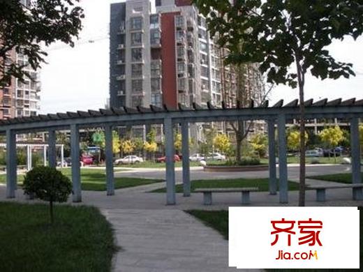 先春園泉春里外景圖