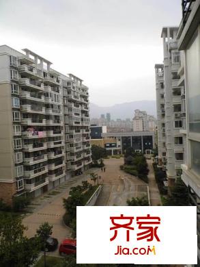 家天下億力秀山外景圖 