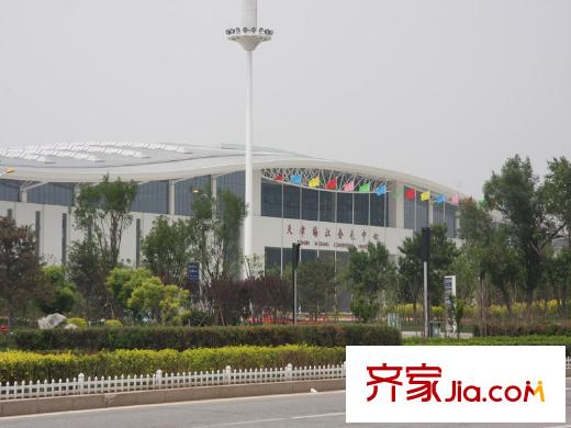 洛卡小鎮(zhèn)配套圖向北500米梅江會展中心