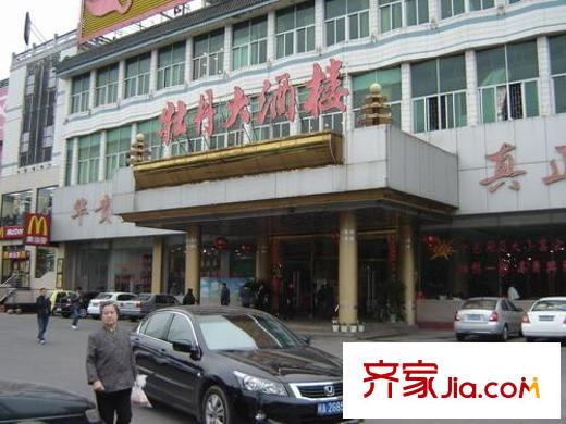 福晟錢隆首座配套圖牡丹大酒店