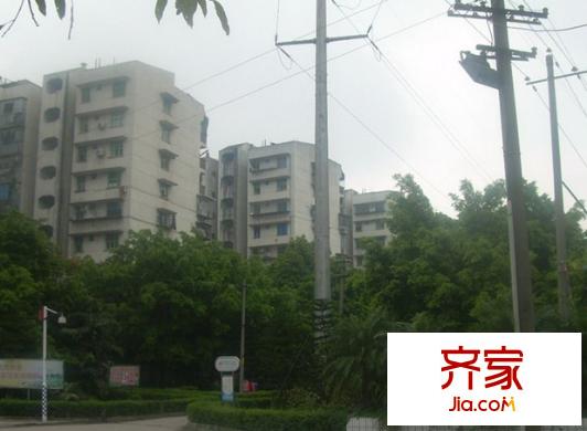 亞峰小區(qū)外景圖 