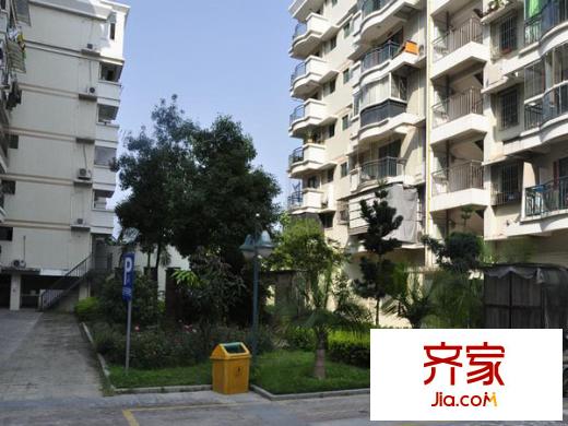 濱海高湖秋月外景圖 