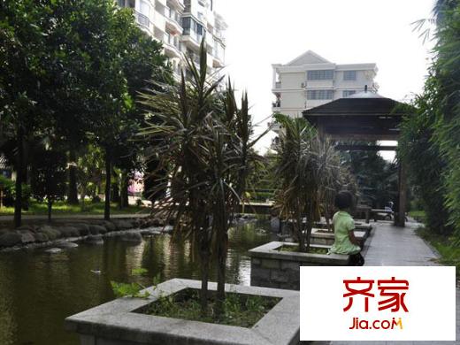 濱海高湖秋月外景圖 