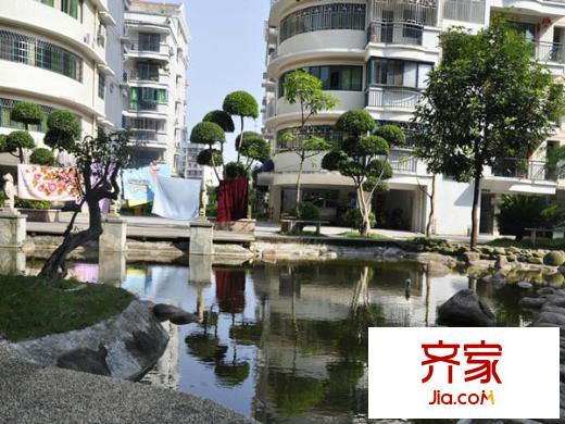 濱海高湖秋月外景圖 