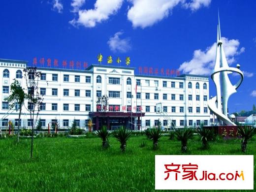 游龍逸海庭院周邊百米處學(xué)校