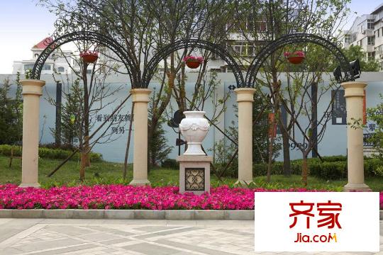 奕聰花園小區(qū)環(huán)境實(shí)景圖（2015-4）