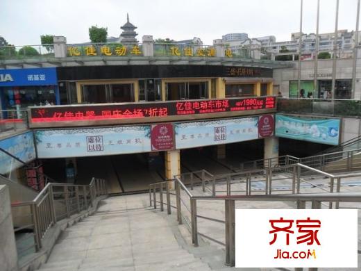冠亞廣場(chǎng)外景圖 