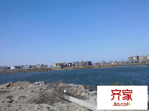 藍湖郡工程進度（2013.11.3）