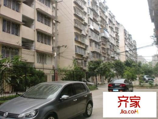 白水塘小區(qū)外景圖 