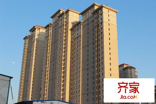 新梅江雅境新楓尚小區(qū)樓棟實(shí)景（2015-3）