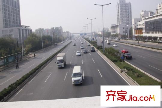 中海學(xué)府公館周邊臨近的黑牛城道
