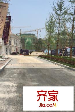 雍鑫萊茵翠景售樓處(2015-07)