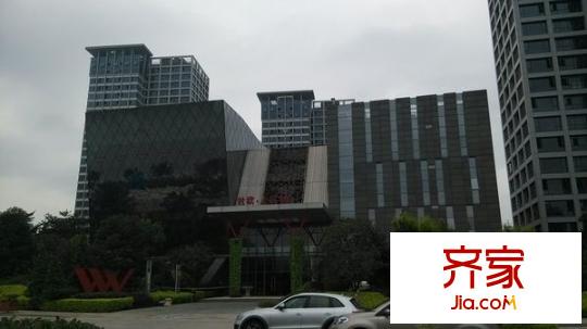 世歐上江城外景圖 