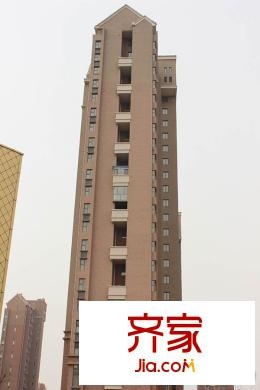 世茂生態(tài)城高層實(shí)景（2015-3）