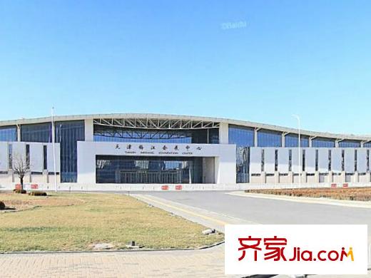 萬科新梅江柏翠園周邊臨近的梅江會展中心