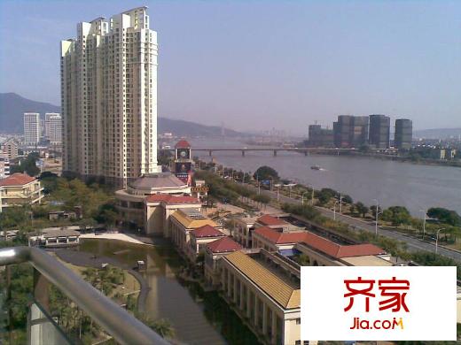 世茂外灘花園外景圖 