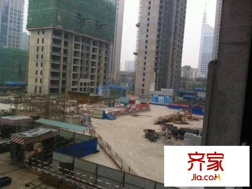新匯華庭高層工程進度（2013-07）