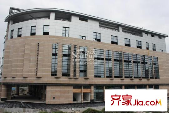 江南水都心巢配套圖開業(yè)籌備中的永輝超市