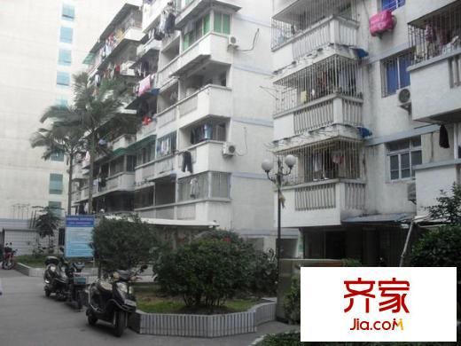 大利嘉城外景圖 