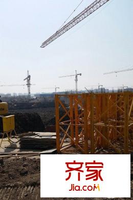 復地湖濱廣場小高層工程進度（2015-03）