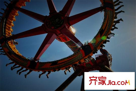 招商局網(wǎng)谷企業(yè)街區(qū)周邊凱旋王國