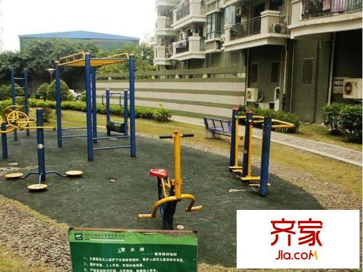 江南名城外景圖 