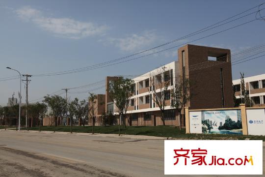 富力津門湖自帶配套富力小學(xué)