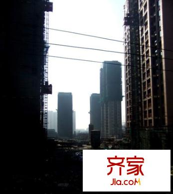 中庚香山春天外景圖 
