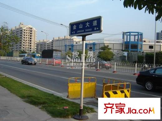 融信寬域配套圖通住項目的路標