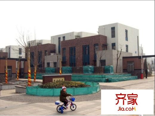 首府136棟小區(qū)實(shí)景（2012.3）