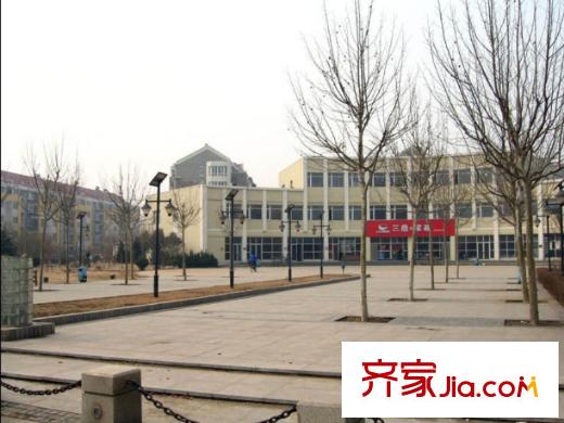 首府136棟周邊配套家政公司