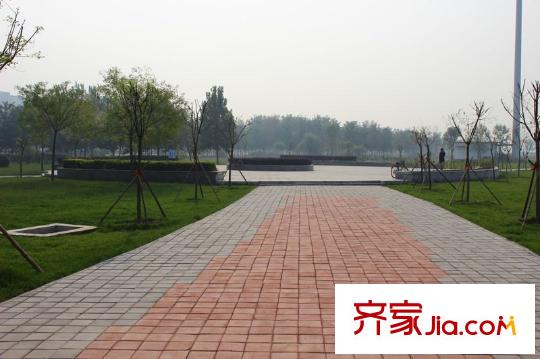 金隅滿堂中北鎮(zhèn)公園配套
