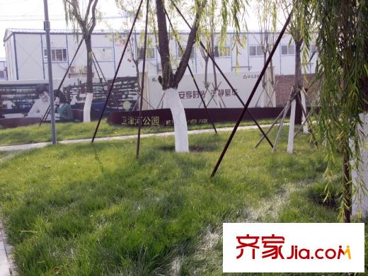 金僑新梅江壹號(hào)周邊配套近500米處綠地