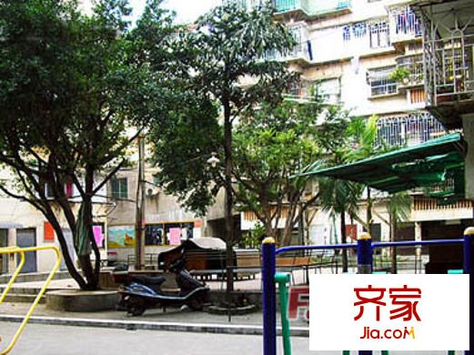 國(guó)貨商廈新村外景圖 