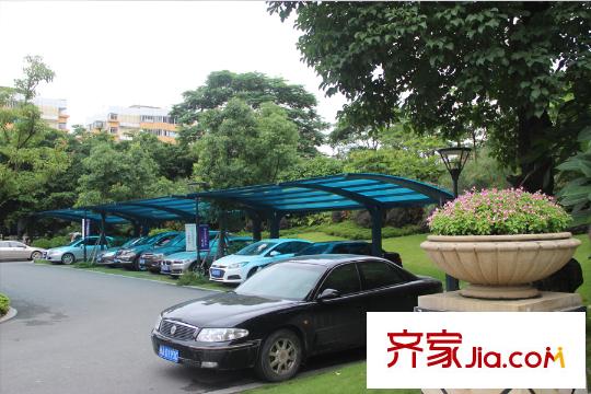 保利?香檳國(guó)際停車(chē)位