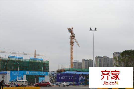融僑奧體園著工程進(jìn)度（2015.11.05）