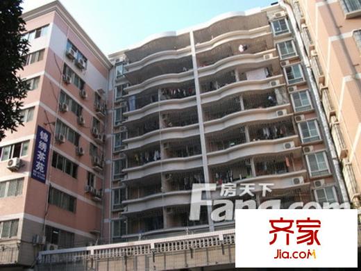 都市晴空外景圖 